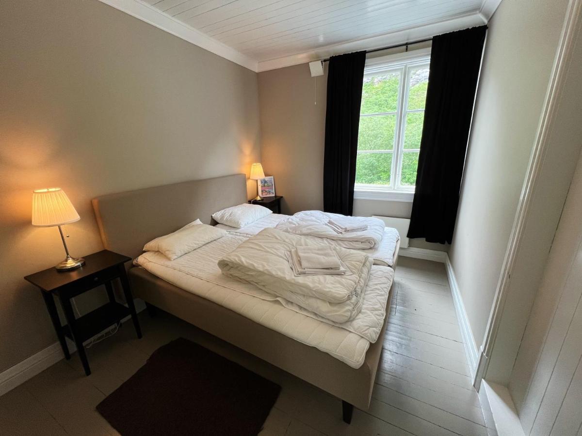 Trollveggen Stasjon Hotel Åndalsnes Buitenkant foto